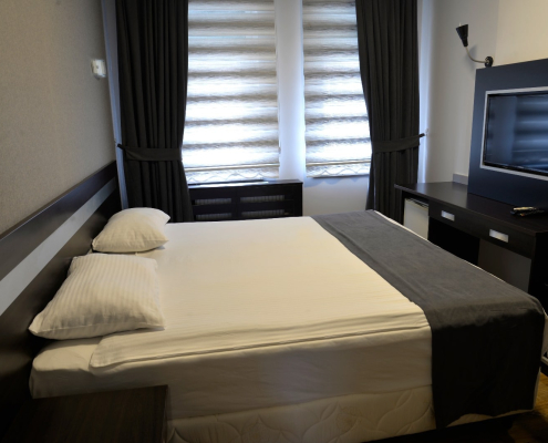 8_grand_park_hotel_konaklama_odalarimiz_-min